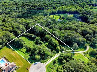 38 Farm View Dr, Norwich, CT 06360