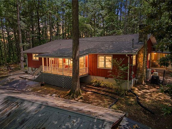 2nd image of 4671 Laurel Lodge Rd