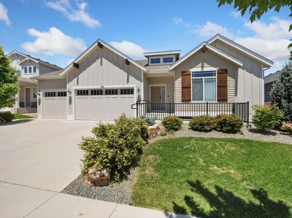 306 Dorothy Dr, Berthoud, CO 80513