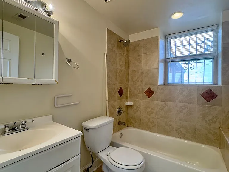 Apartments in Reservoir Hill, Baltimore, MD! — Photo 27