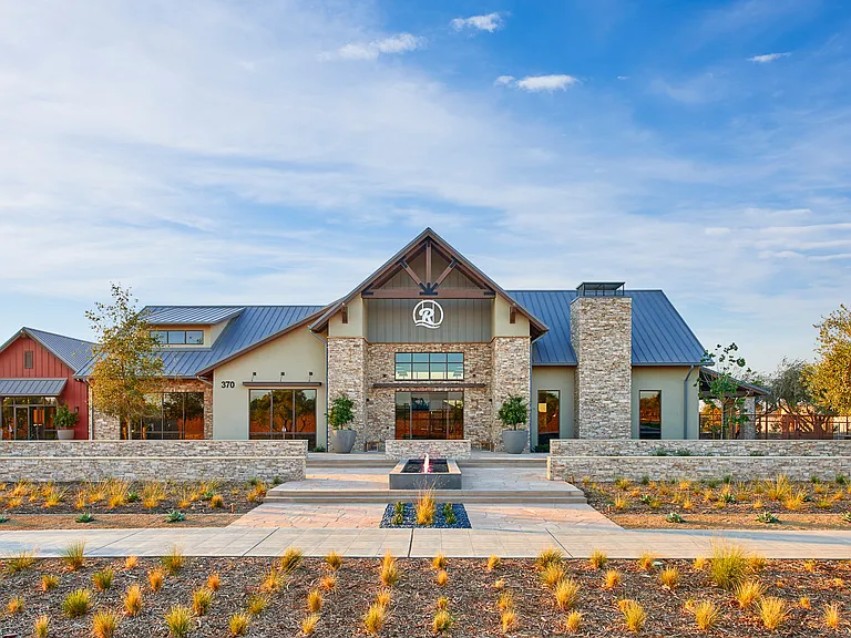 Riverstone Lodge