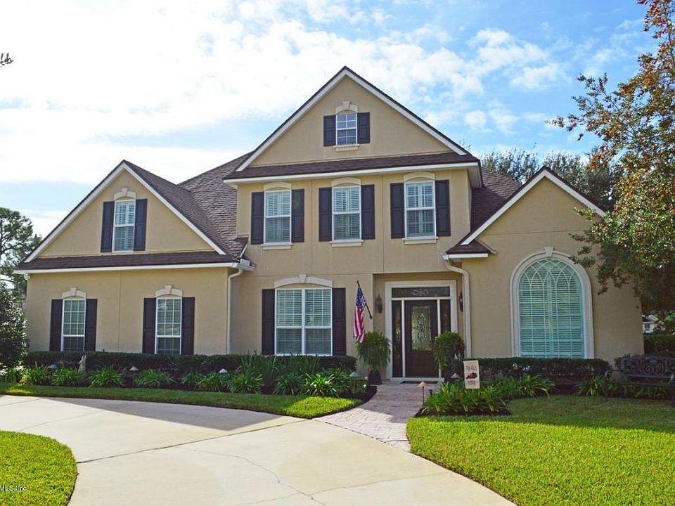 1st image of 12584 Highview Dr