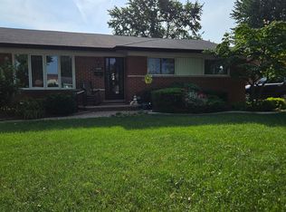 31290 Marilyn Dr, Warren, MI