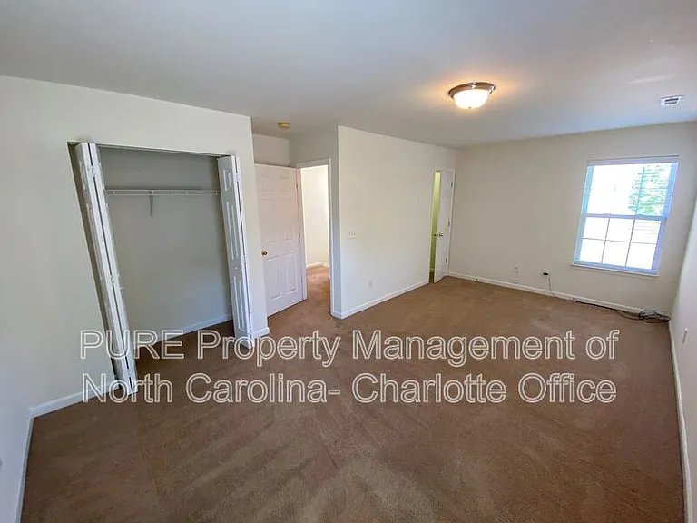 8622 Twined Creek Ln — Photo 36