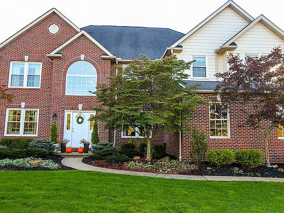 2nd image of 1498 Stillwater Ct