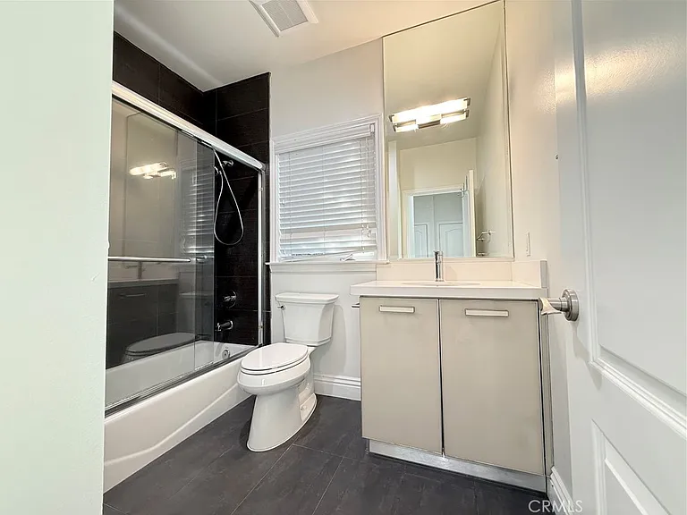 51 S San Gabriel Blvd — Photo 19