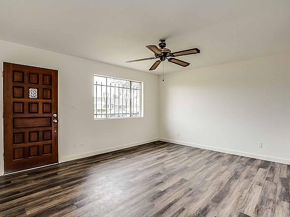 3rd image of 3635 W El Caminito Dr