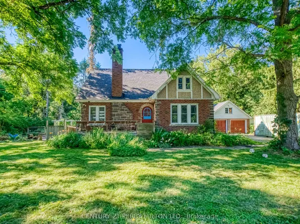 1853 Governors Rd, Hamilton, ON L9H 5E3