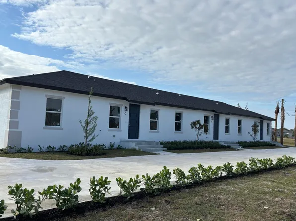 195 Rotonda Blvd W #A-b, C Placida, FL 33947