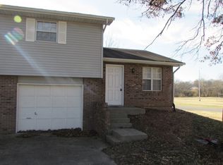 2791 Hawthorne Rd, Cape Girardeau, MO 63701