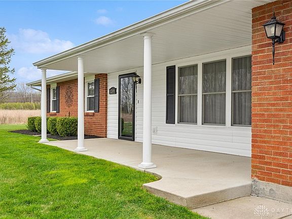 4th image of 1249 Louise Dr