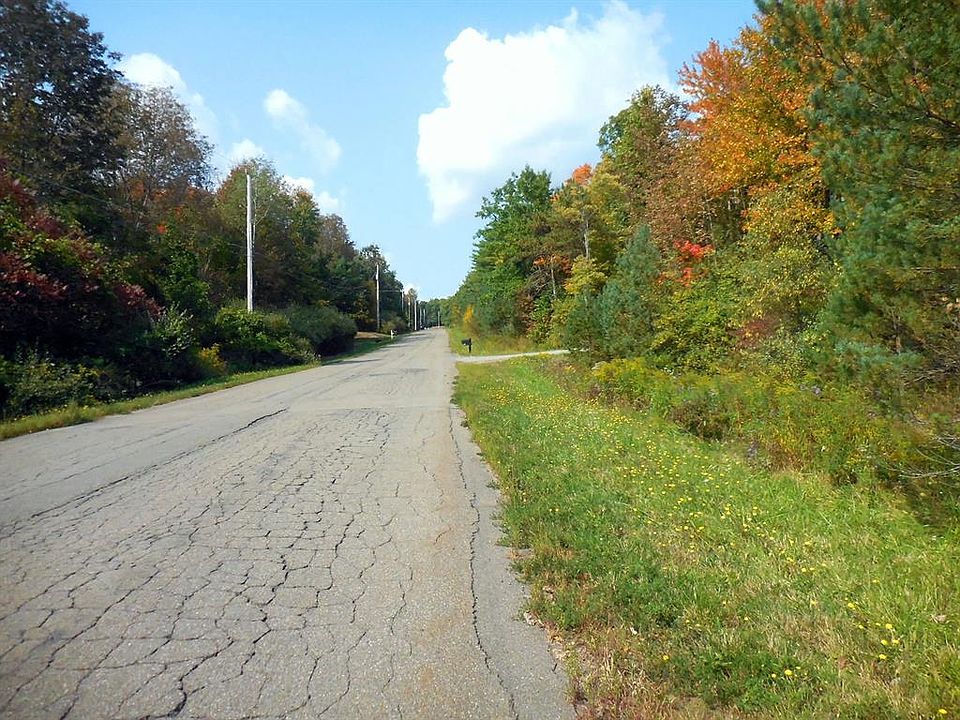 2nd image of 31 Overlook Dr