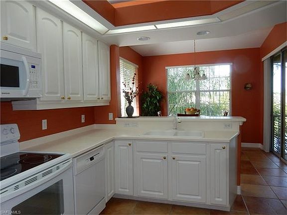 3rd image of 8345 Big Acorn Cir #C