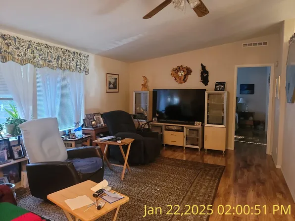 10340 Monument Dr, Grants Pass, OR 97526