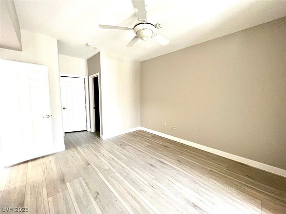 4th image of 7135 S Durango Dr Unit 304