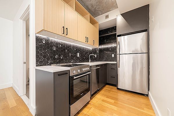1st image of 204 Linden Blvd #2C