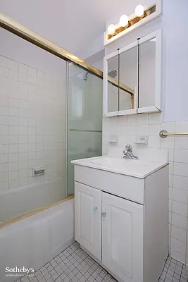 Sold by Sotheby's International Realty | media 7