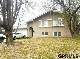 11214 Corby St, Omaha, NE 68164