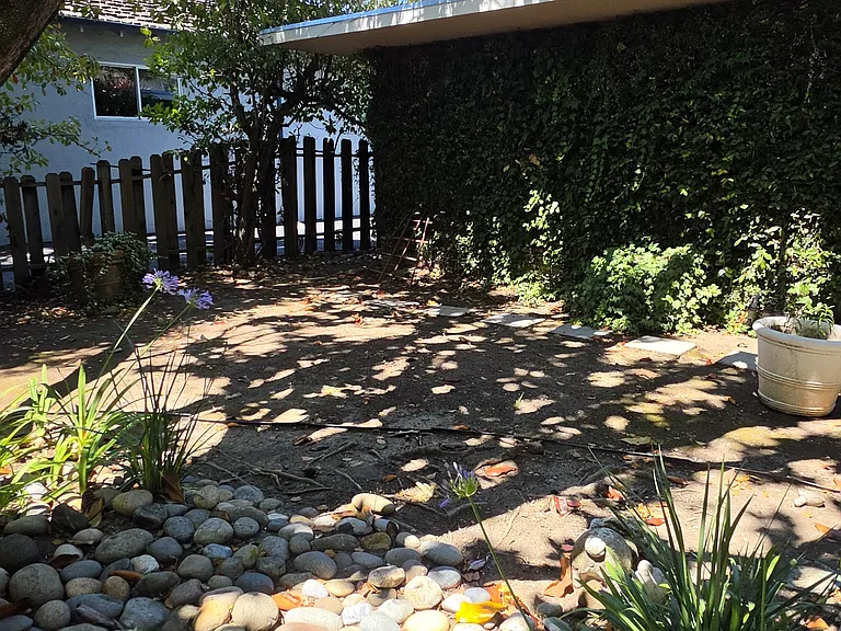 Front yard areas