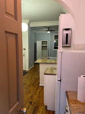 Rented by K & O Realty Associates Inc. | media 28