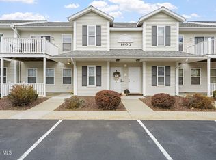 1606 Cambridge Manor Dr, Scotia, NY 12302