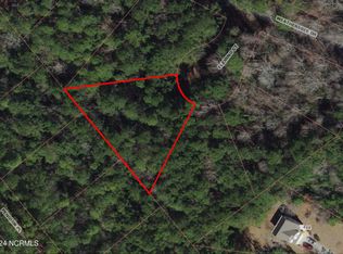 325 Fleming Ct, Hampstead, NC 28443