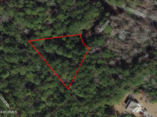 325 Fleming Court, Hampstead, NC 28443