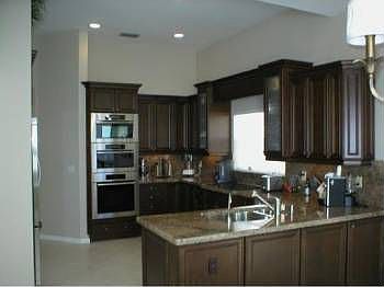 4th image of 5087 Ventura Dr