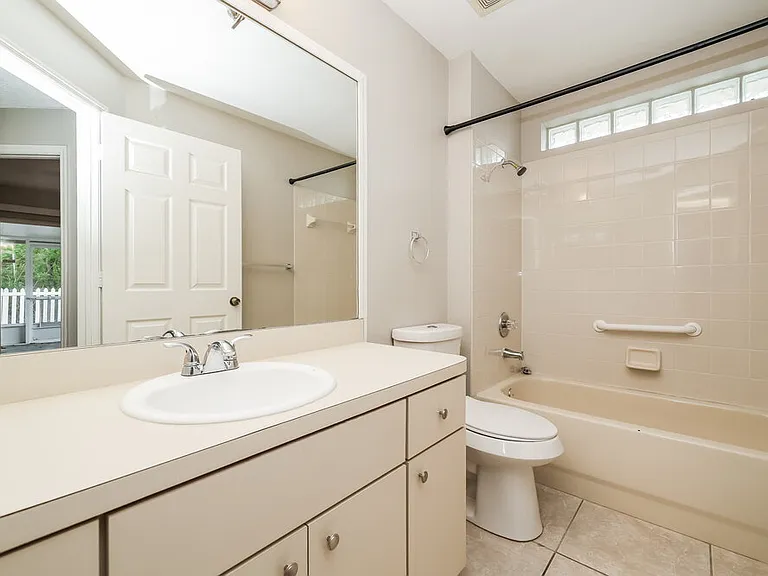 6713 Summer Cove Dr — Photo 15