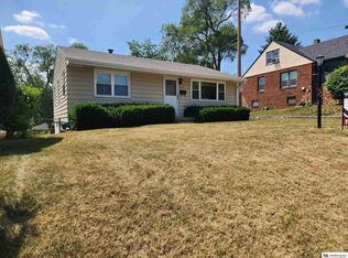 1522 S 52nd St, Omaha, NE 68106