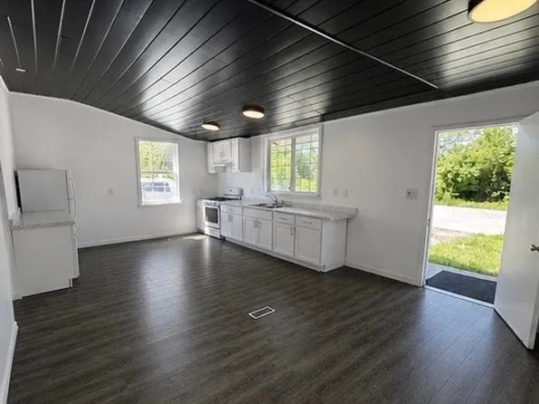 5870 Villa Ave, Indianapolis, IN 46227
