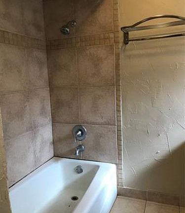 3rd image of 1114 Kathy Ln