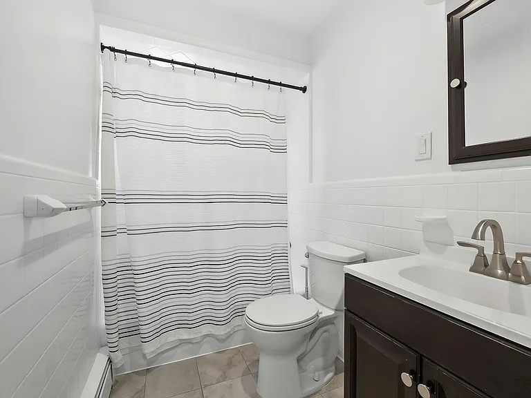 198 Conover Ave #4 — Photo 8