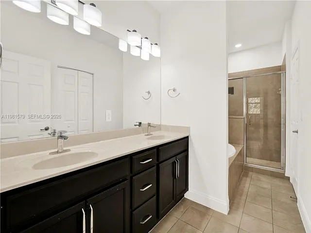 9243 SW 227th Ter — Photo 15