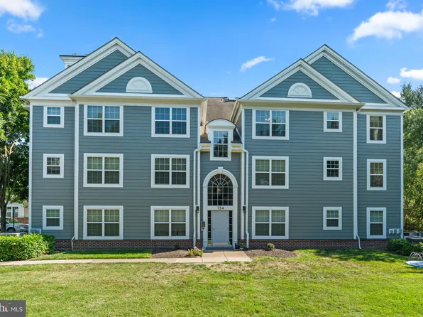 154 Kendrick Pl APT 38L, Gaithersburg, MD 20878