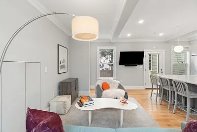 3 bed, 2.5 bath, 1500 sqft, $6,750 — Photo 3
