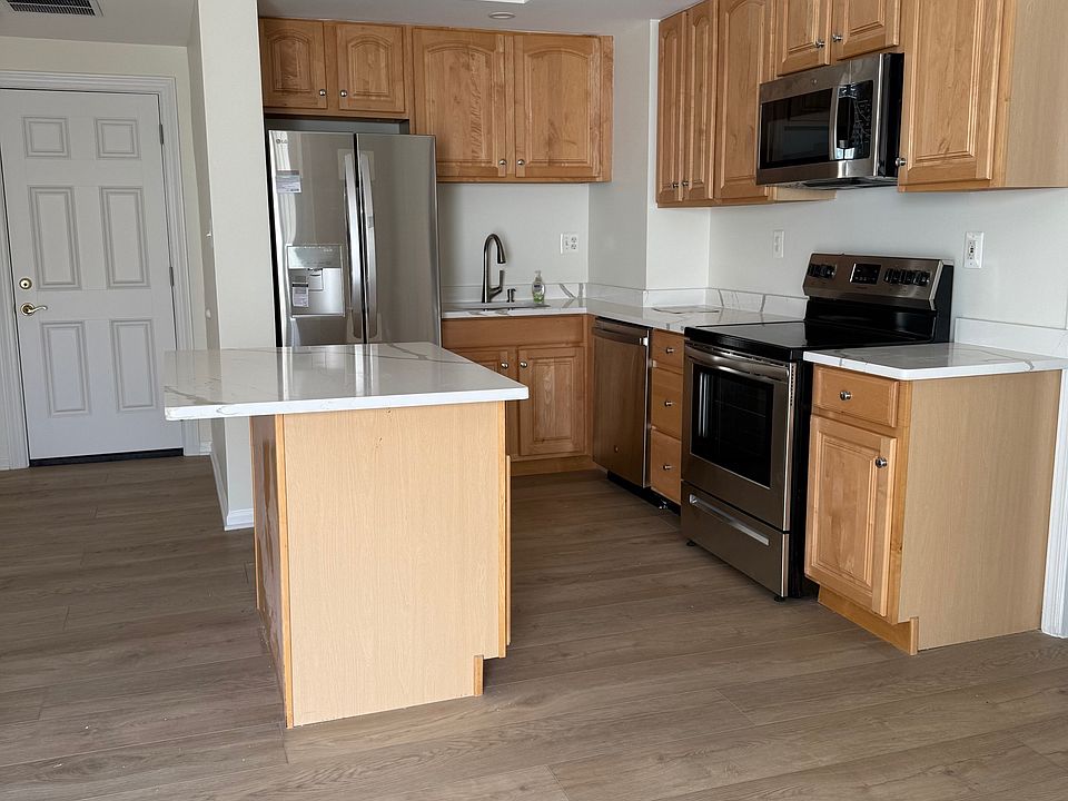 1st image of 7889 Galesburg Pl