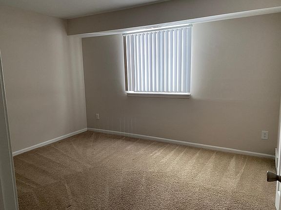 4th image of 1666 Bloomfield Place Dr #624