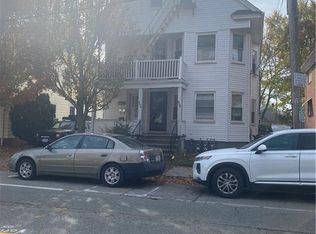 904 Park Ave, Cranston, RI 02910