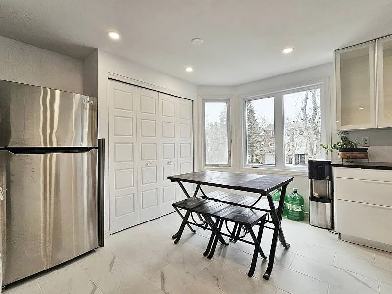 76 Gladecrest Court- 2 — Photo 3