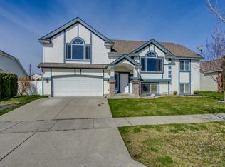 2963 W Blueberry Cir, Hayden Lake, ID 83835