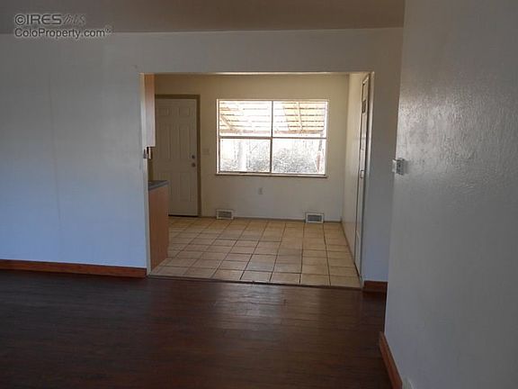 3rd image of 2518 16th Ave