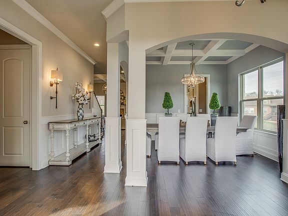 3rd image of 2663 Dunstan Place Dr