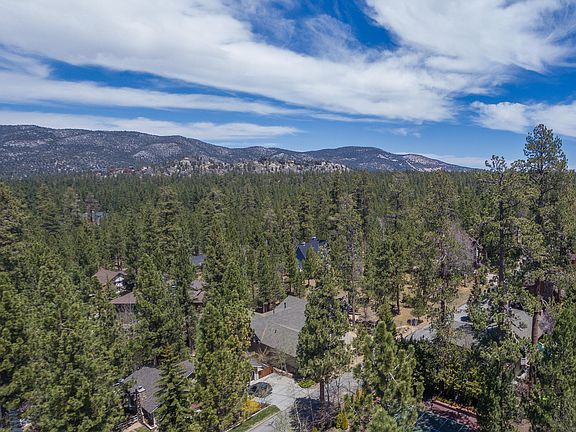 2nd image of 733 Snowbird Ct