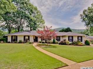 7807 Shadow Bend Dr SE, Huntsville, AL 35802
