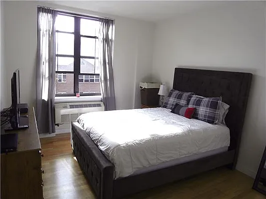 Rented by R New York | media 6