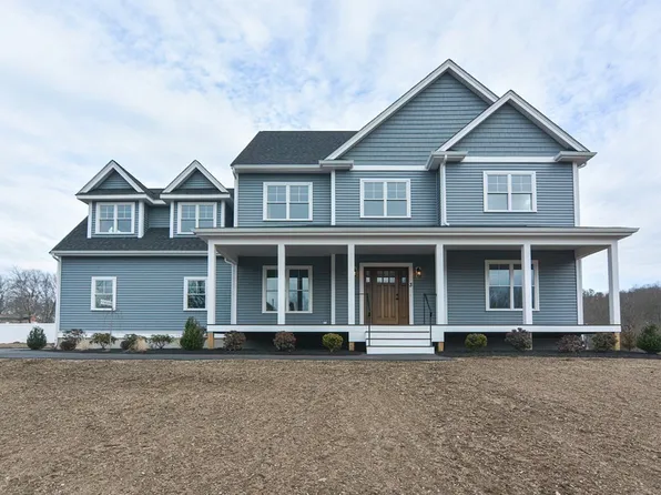 3 Badus Brook Rd, Wrentham, MA 02093