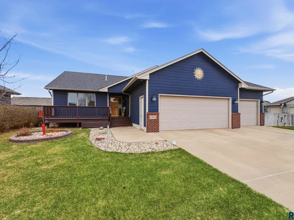 1905 S Shaw Ave, Sioux Falls, SD 57106