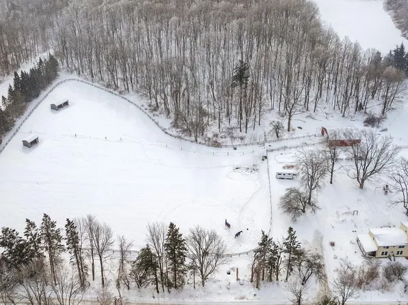 116A Cunningham Hill Rd, Canaan, NY 12029