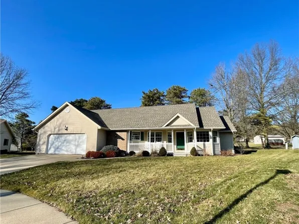 108 Poolview Cir, Dover, OH 44622